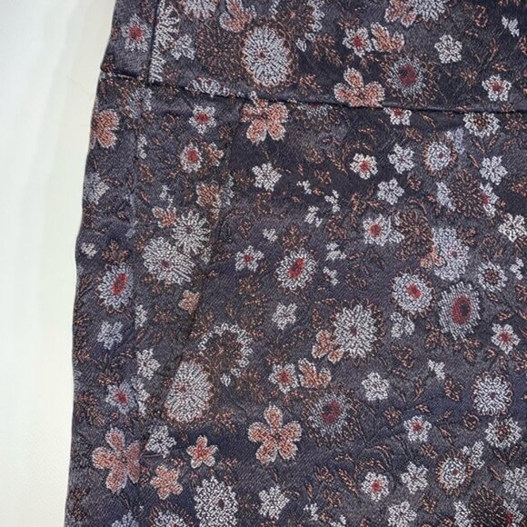 LOFT | Floral Embroidered Shorts Size 2 Summer Purple Pink - Picture 4 of 8